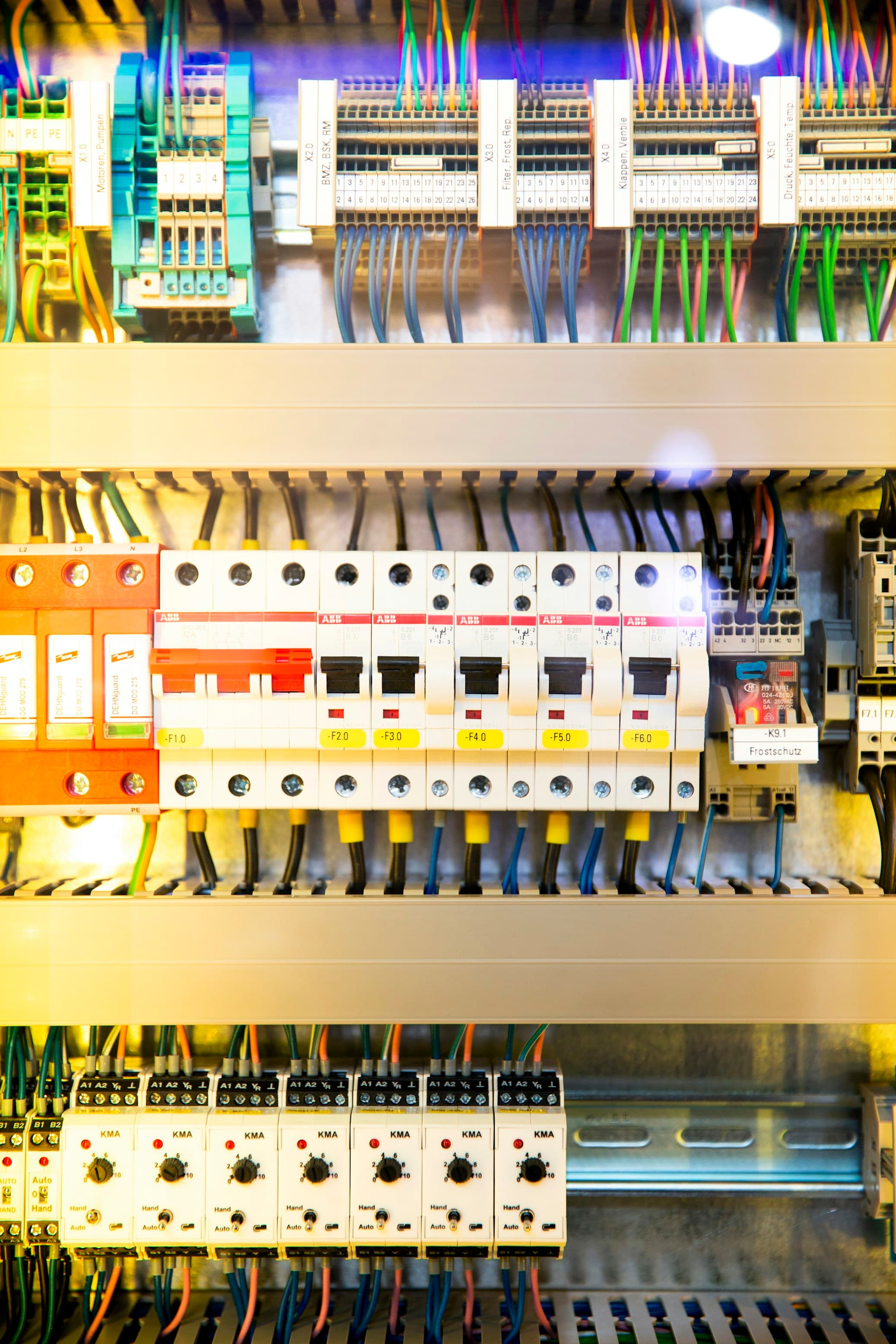 24/7 Emergency Electrician Toronto: When You Need Immediate Help